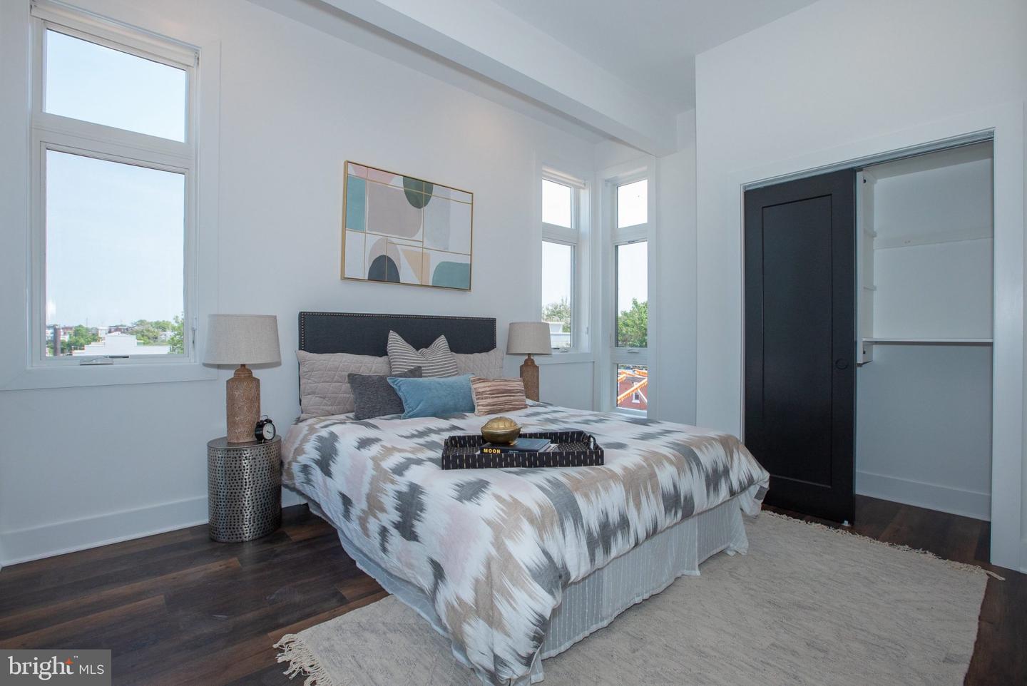 2940 W Thompson St #unit 308 Property Photo 30
