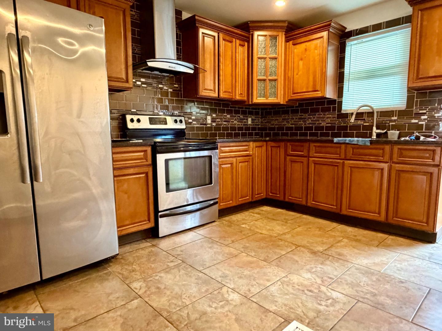 2637 N Orianna St Property Photo 2