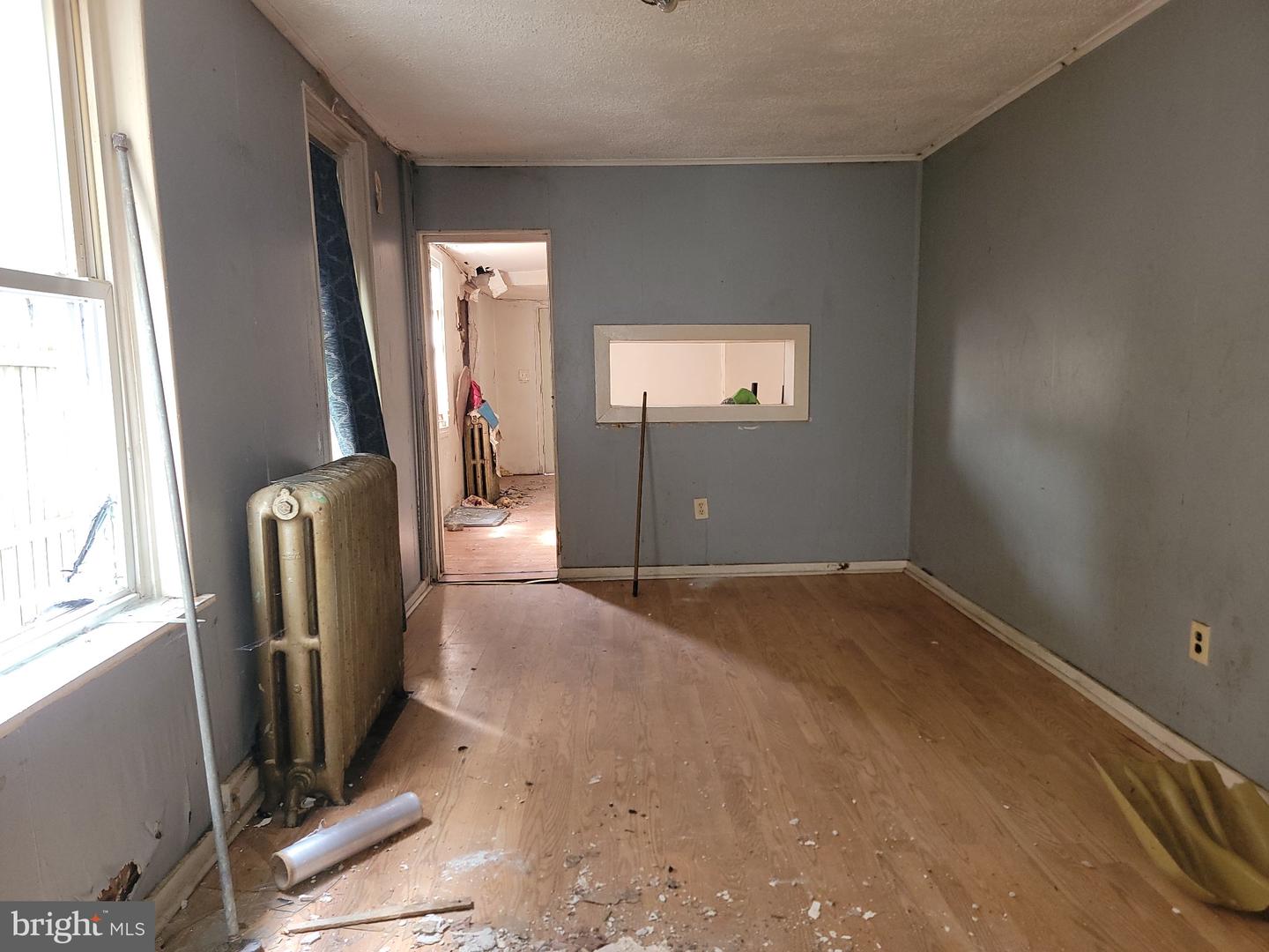 2016 E Elkhart St Property Photo 3