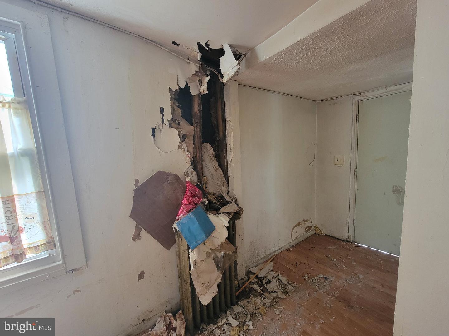 2016 E Elkhart St Property Photo 6