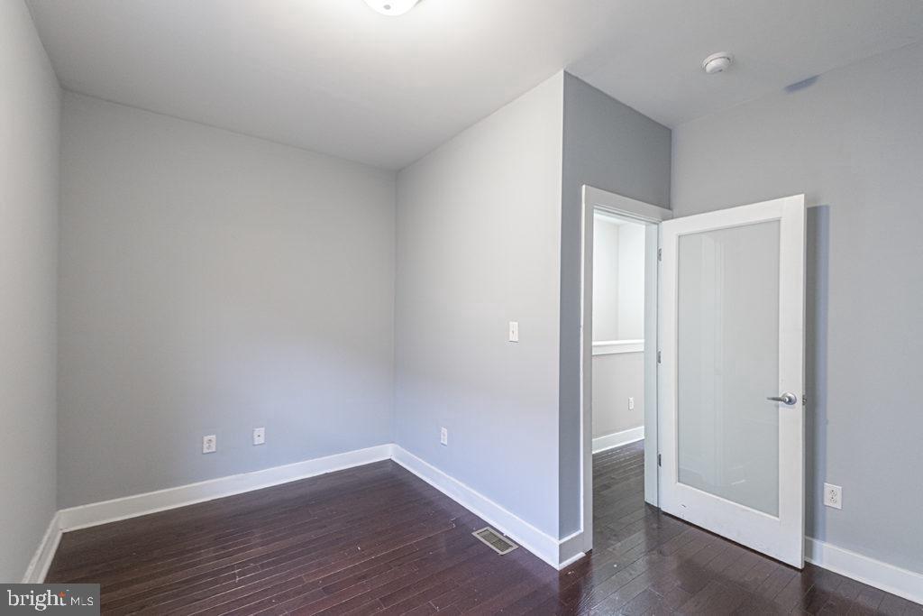 2012 W Girard Ave #unit 13b Property Photo 11