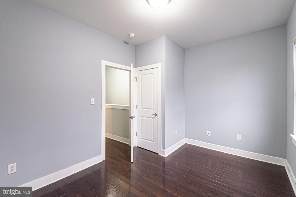 2012 W Girard Ave #unit 13b Property Photo 16