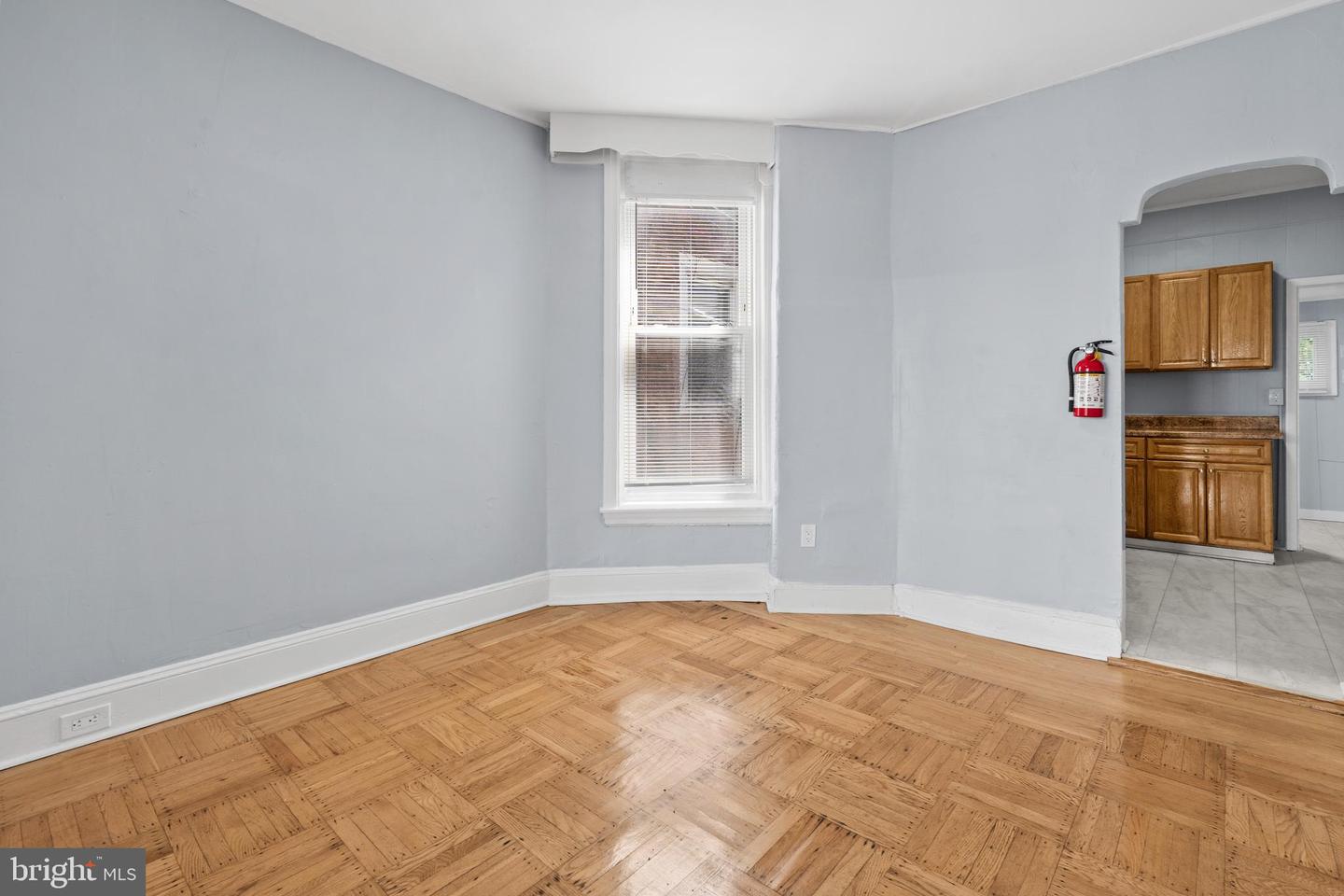 5948 Osage Ave Property Photo 11