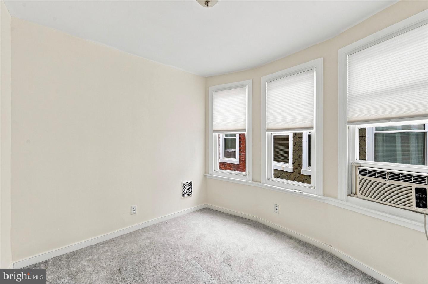 5314 Osage Ave Property Photo 11