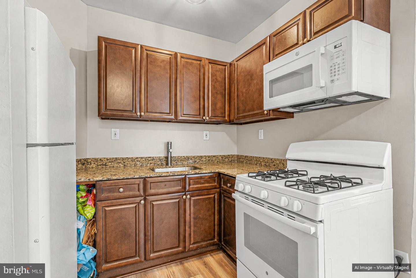 817 Wynnewood Rd Property Photo 23