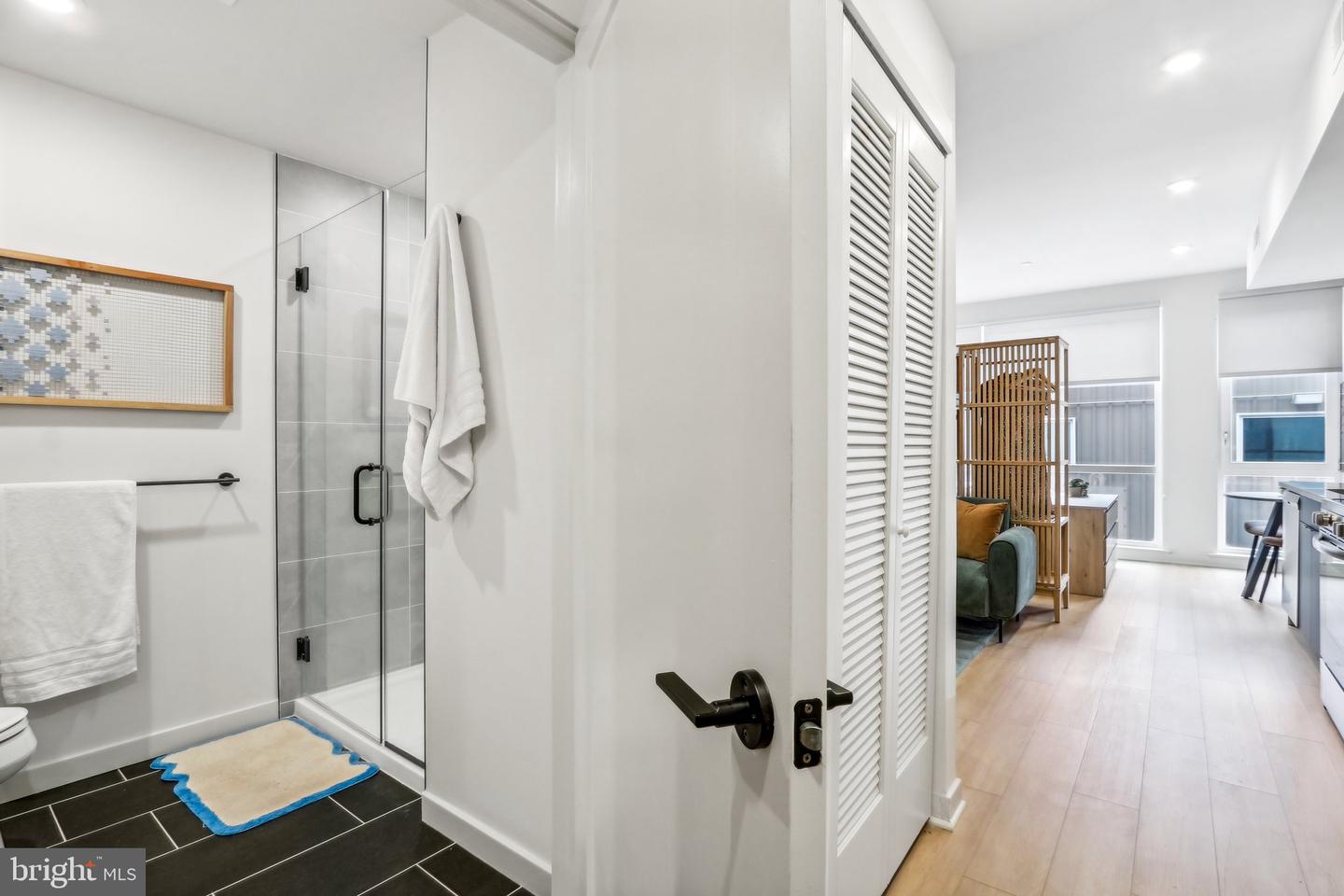 1775 N American St #211 Property Photo 10