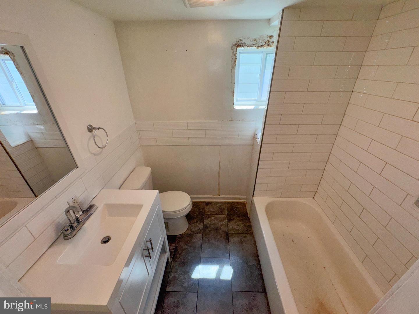 2050 Reed St Property Photo 21