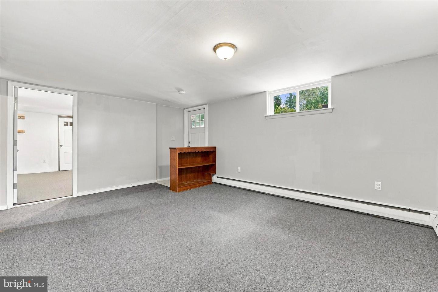 415 Parker Ave Property Photo 31