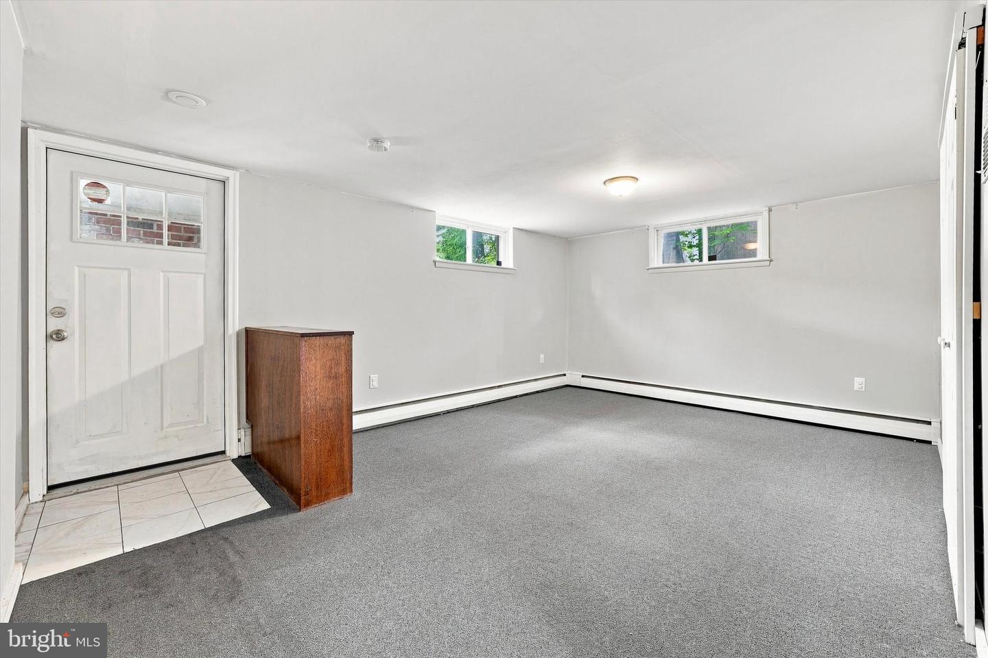 415 Parker Ave Property Photo 33
