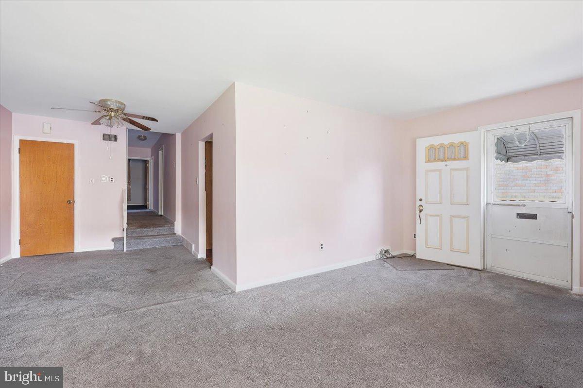 737 Colebrook Rd Property Photo 11