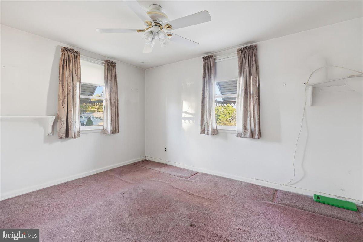 737 Colebrook Rd Property Photo 16