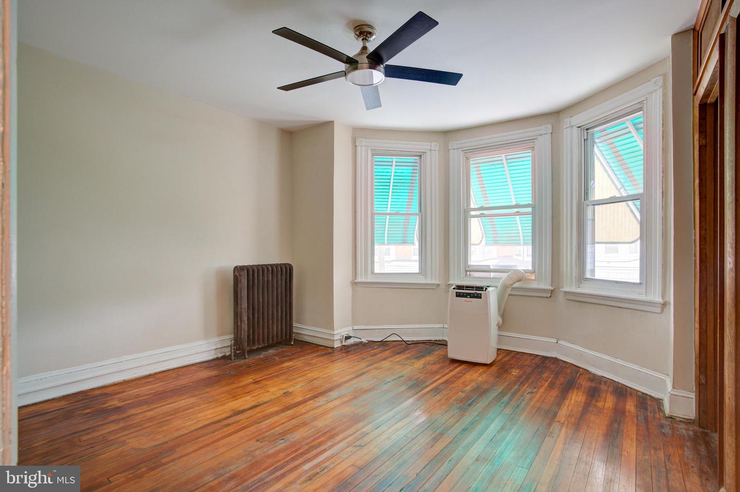 3839 N Bouvier St Property Photo 8