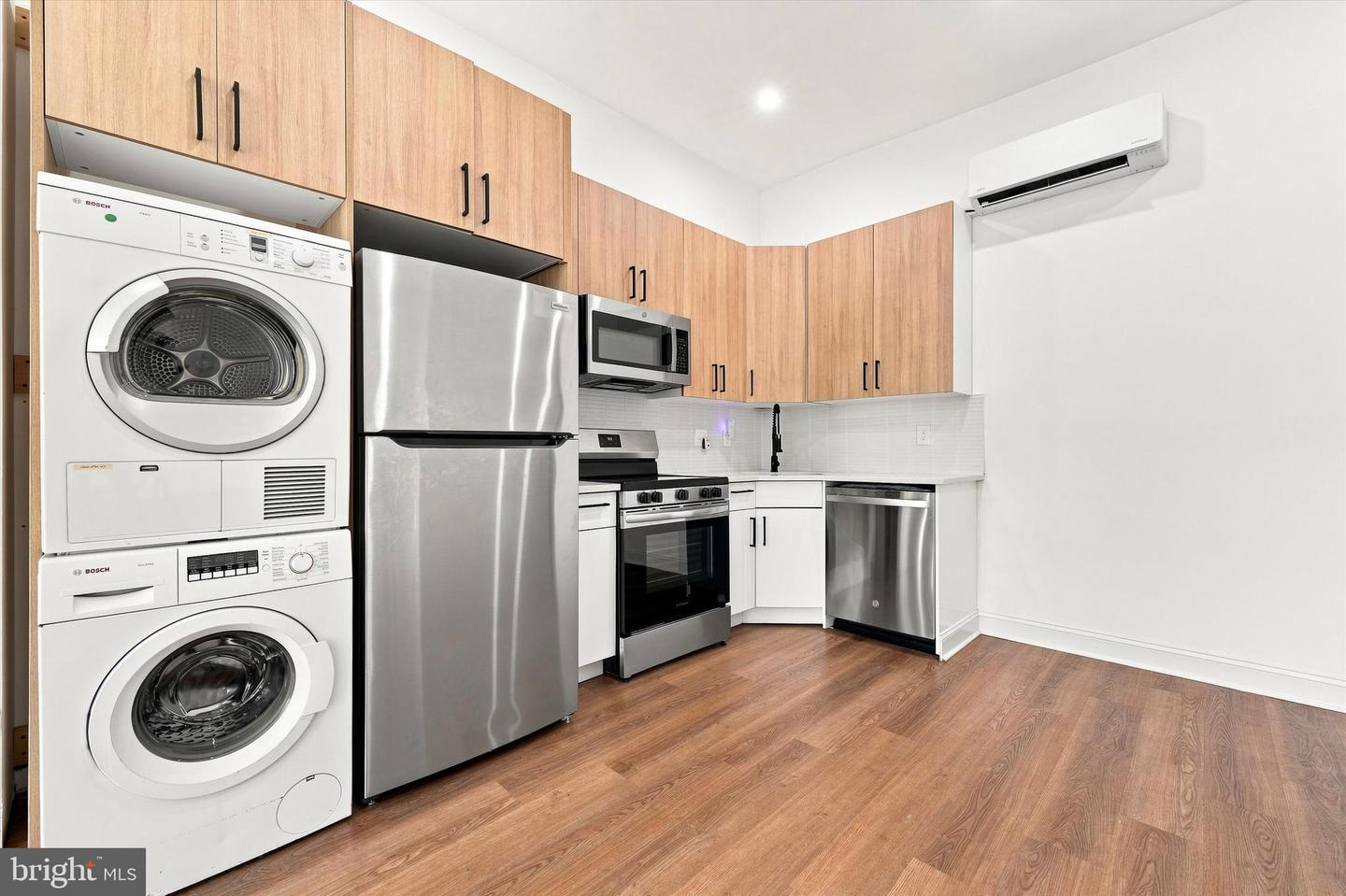 1618 S Broad St Property Photo 30