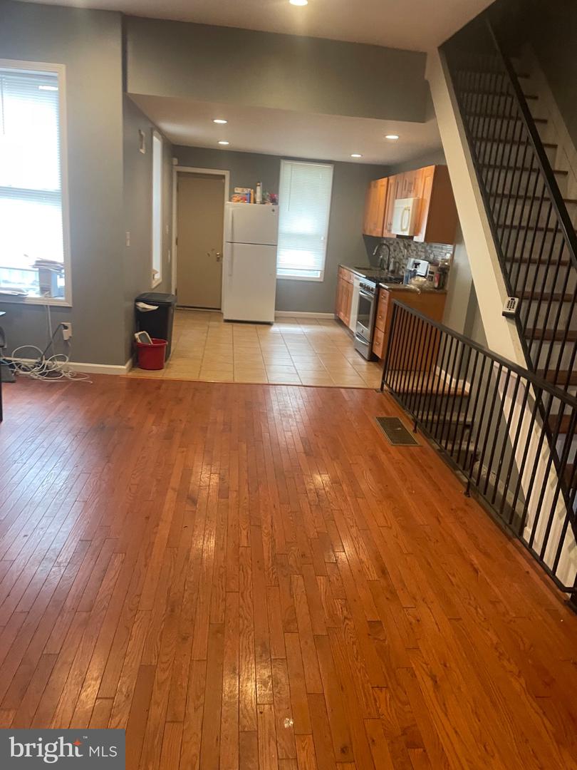 2031 N Gratz St St Property Photo 7