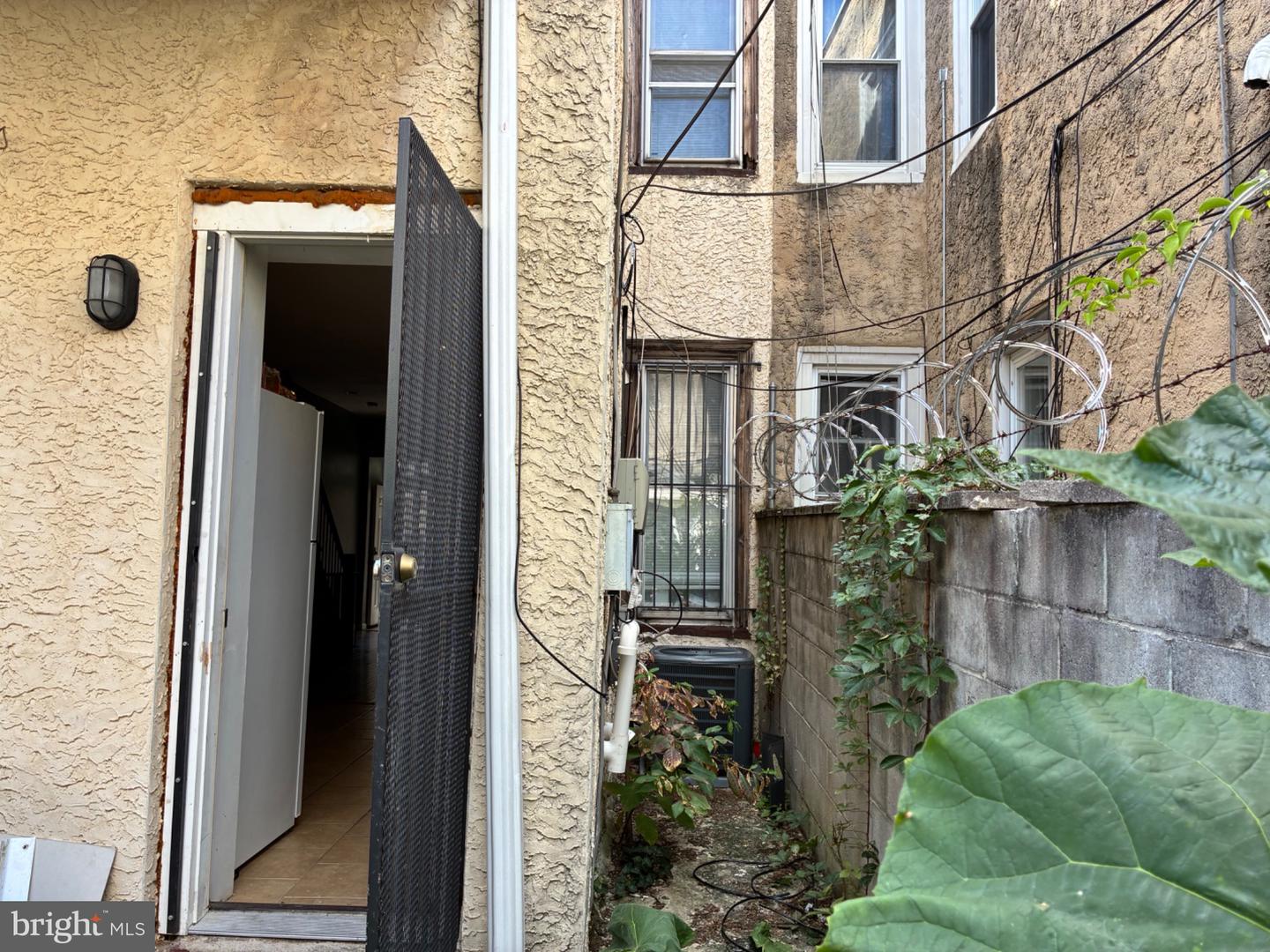 2031 N Gratz St St Property Photo 11