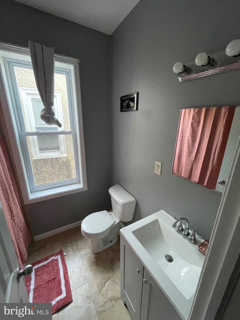 2031 N Gratz St St Property Photo 21