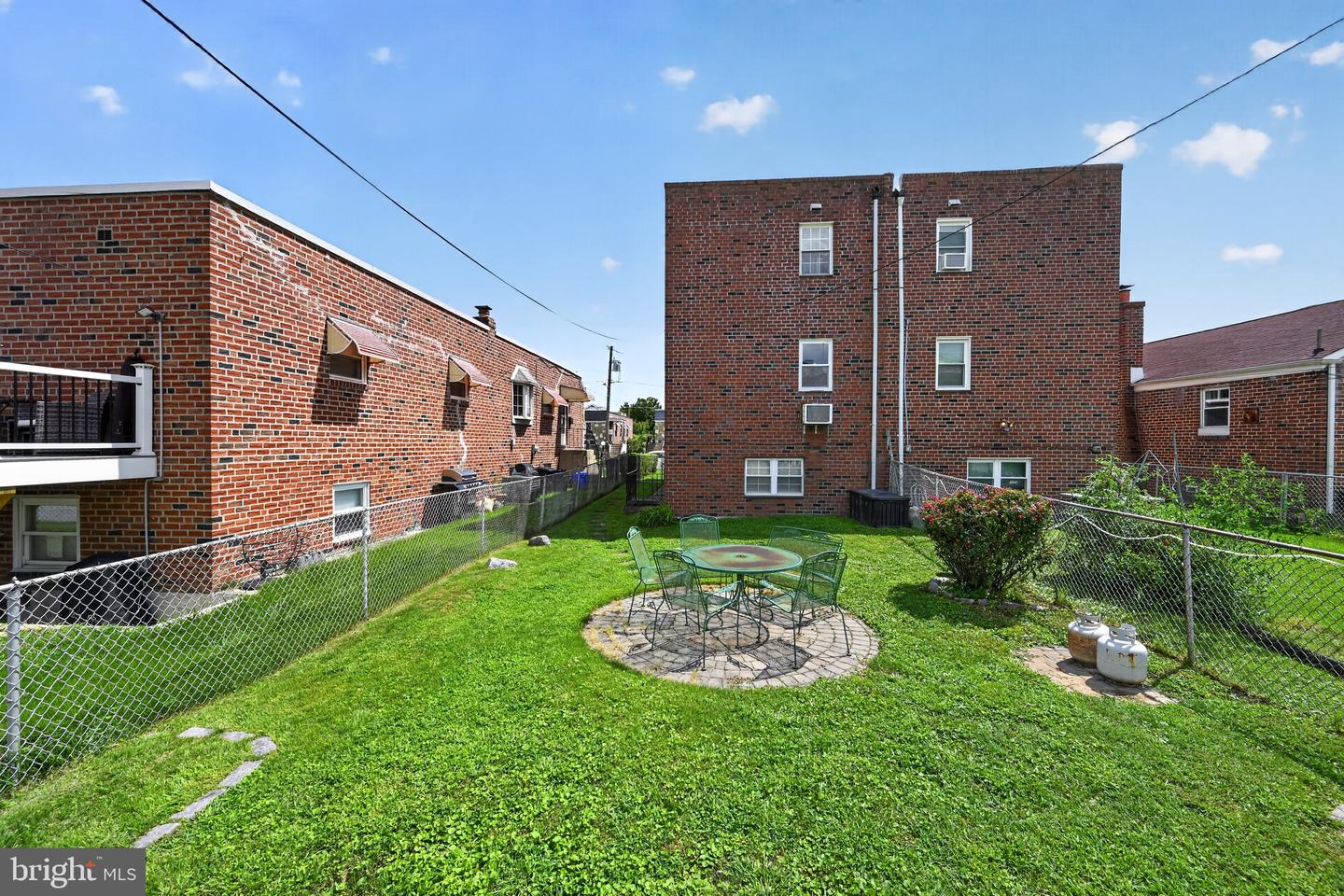 9226 Cottage St Property Photo 28