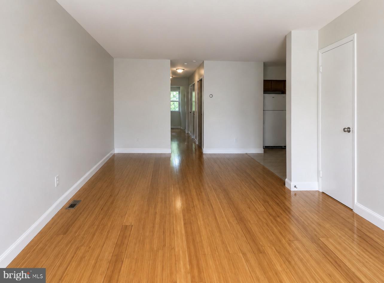 8828 Cottage St Property Photo 2