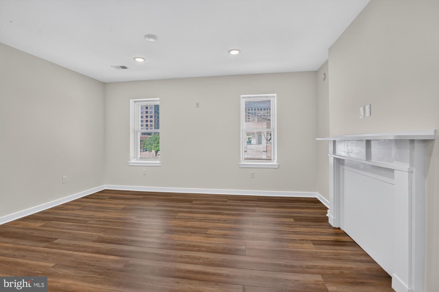 541 N Orianna St #2a Property Photo 7