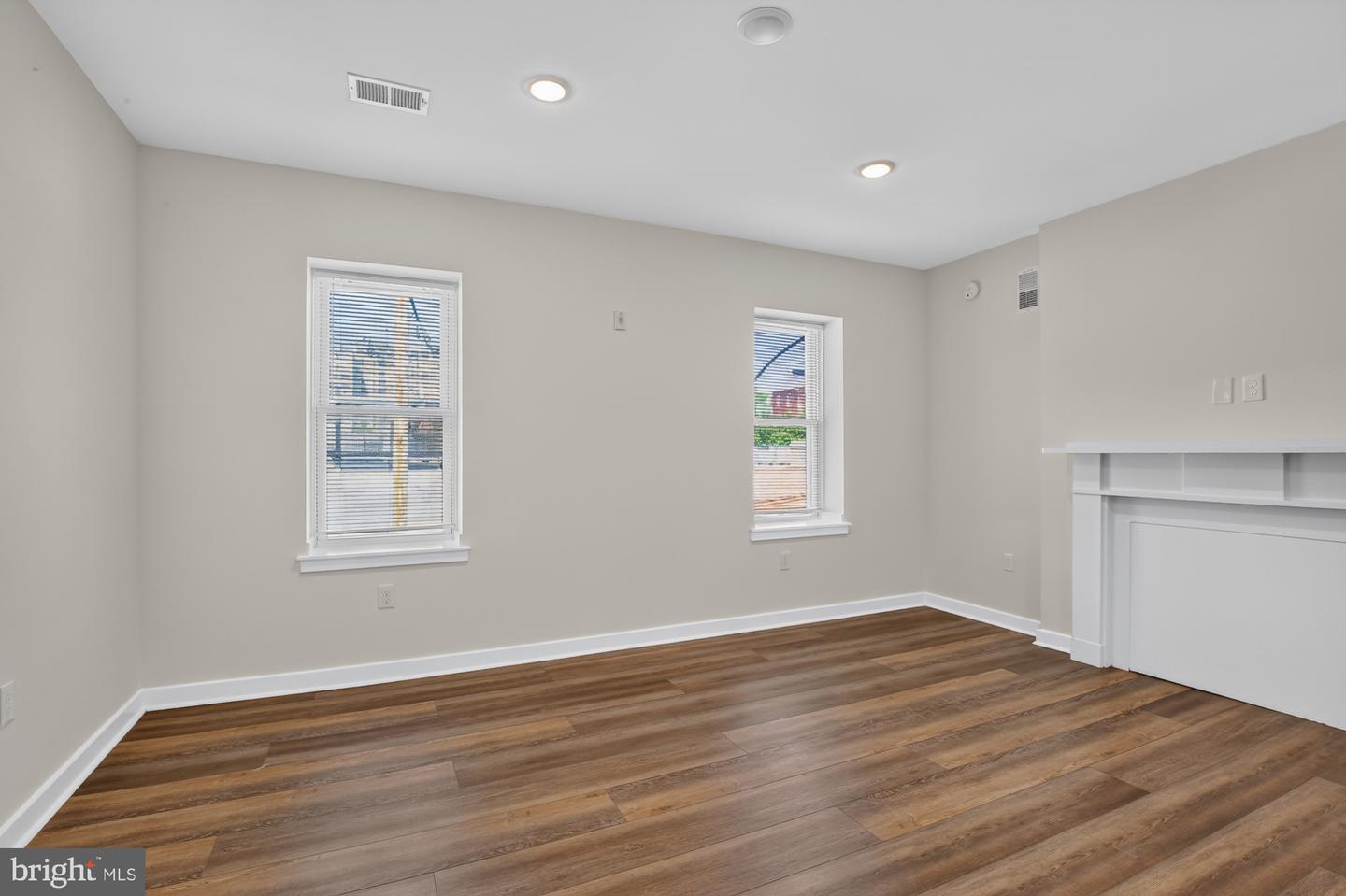 541 N Orianna St #2a Property Photo 12