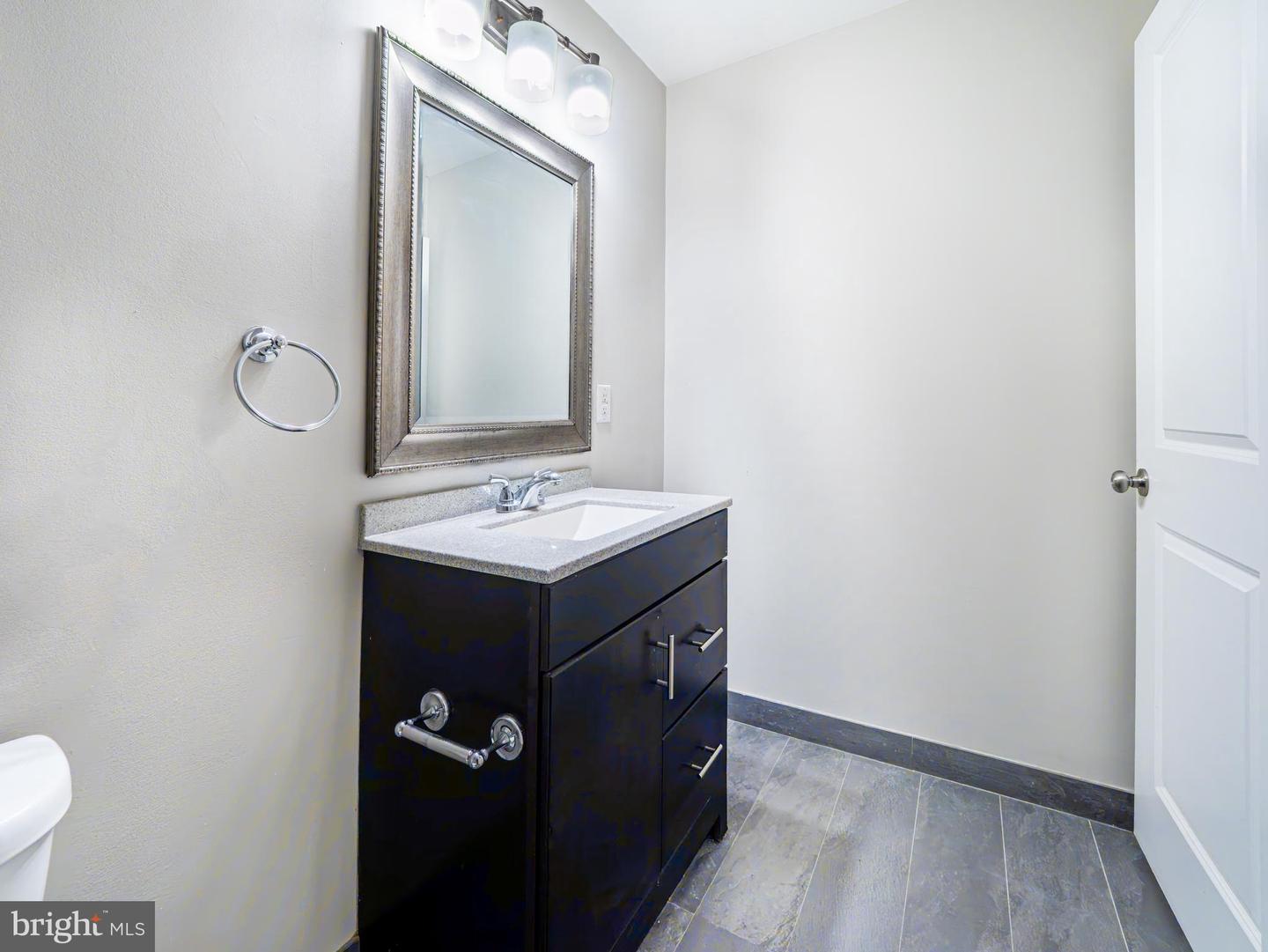 113 Gay St #3 Property Photo 8