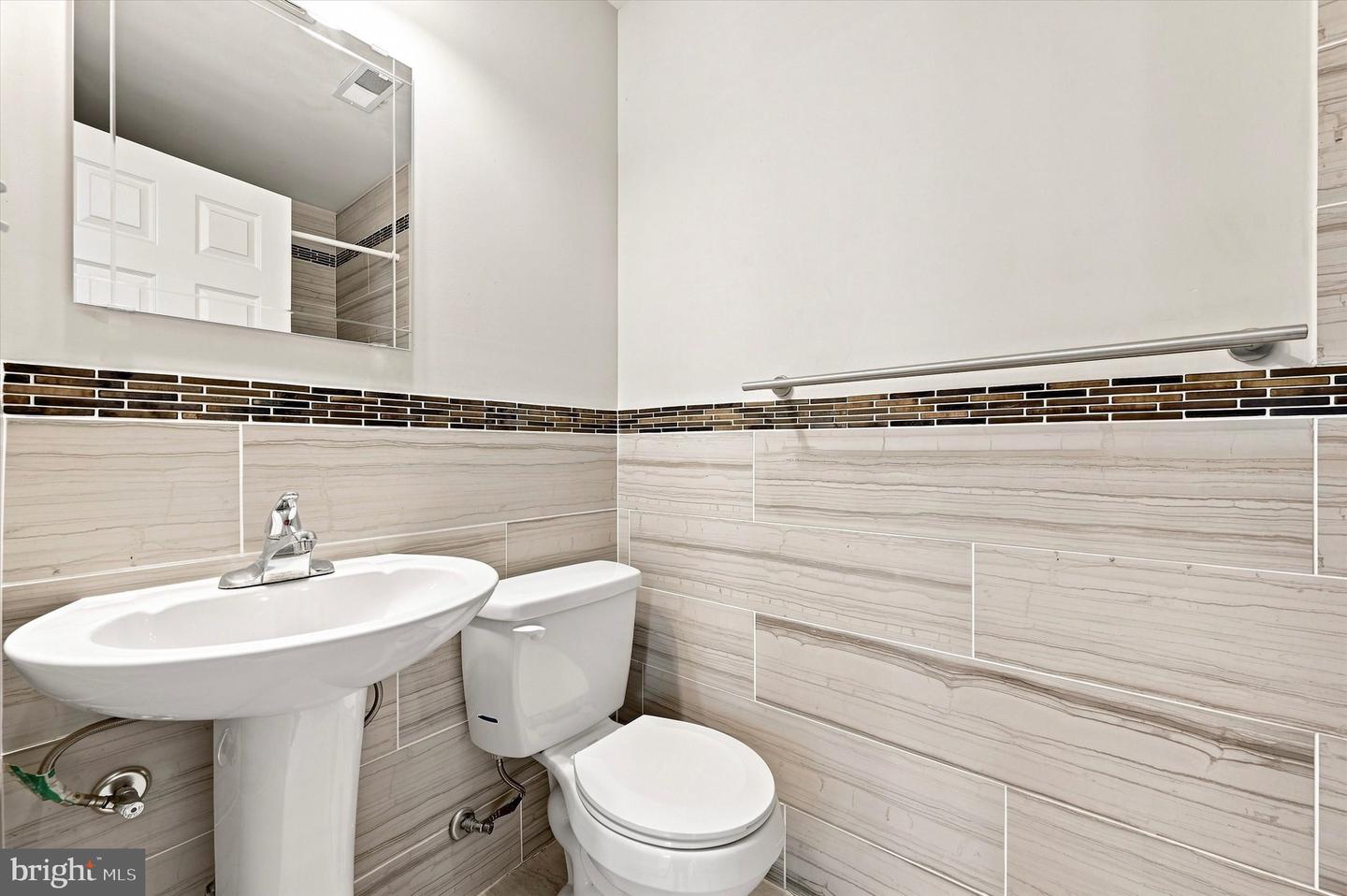 5131 Keyser St Property Photo 22