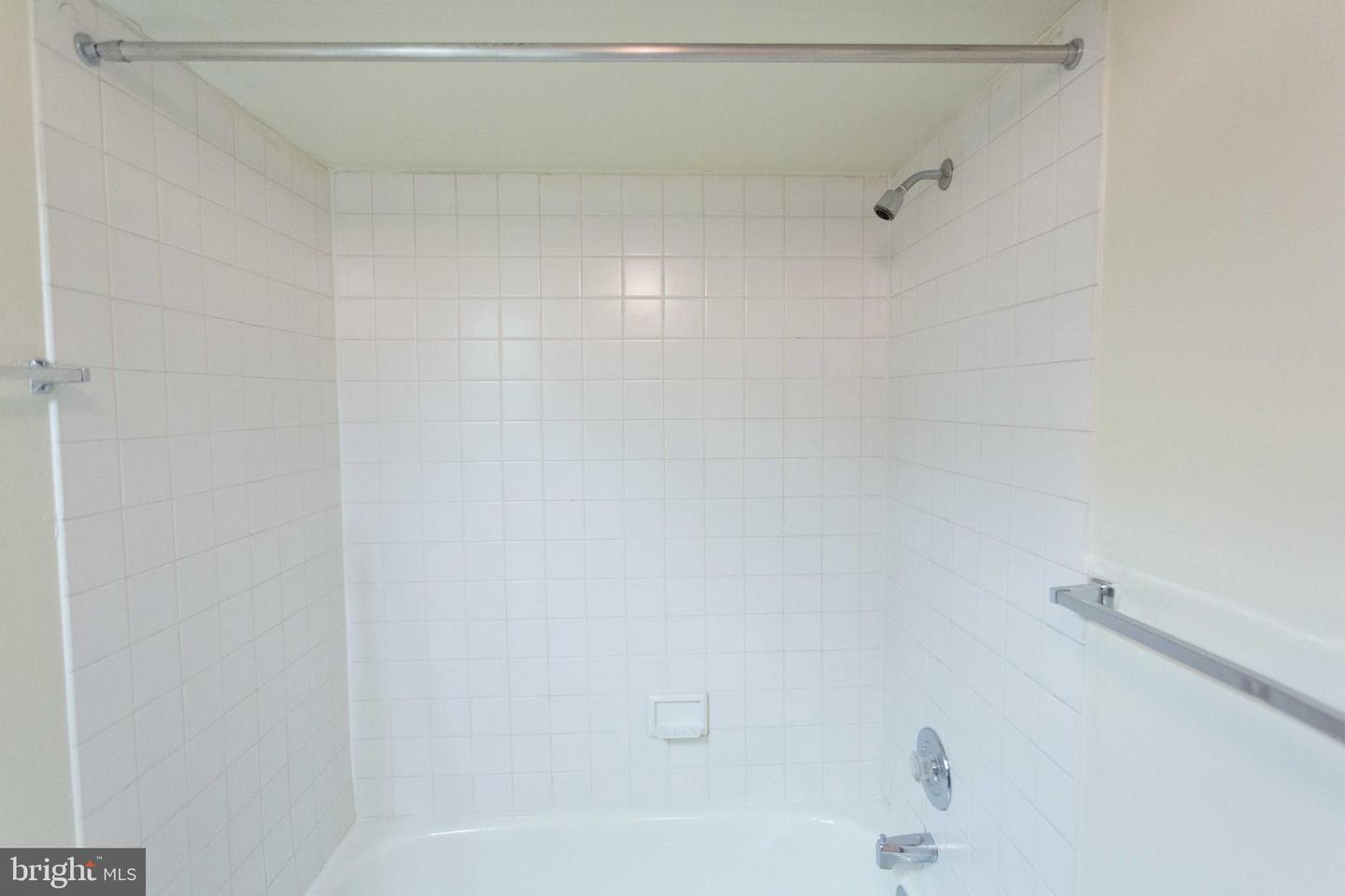 130-4 Arch St #306 Property Photo 18