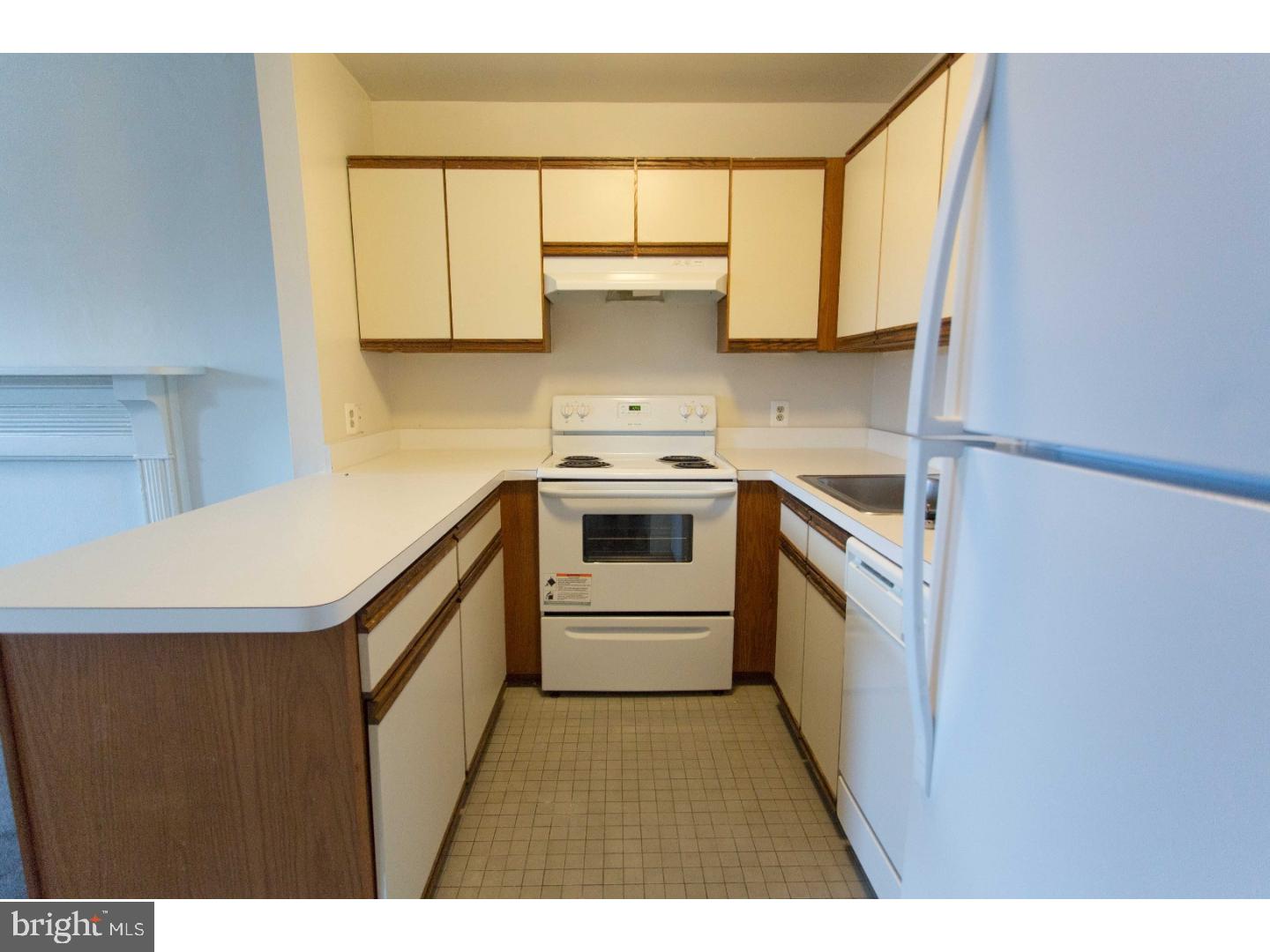 427 Vine St #1 Property Photo 8