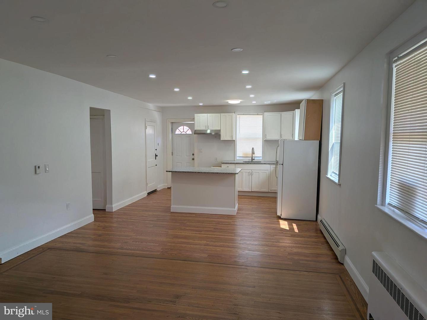 7524 Whitaker Ave Property Photo 6