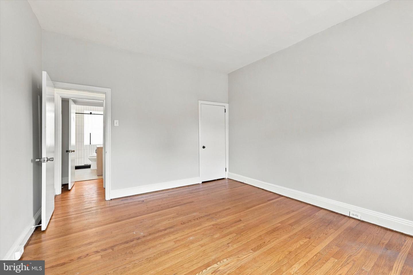 4139 Terrace St Property Photo 11