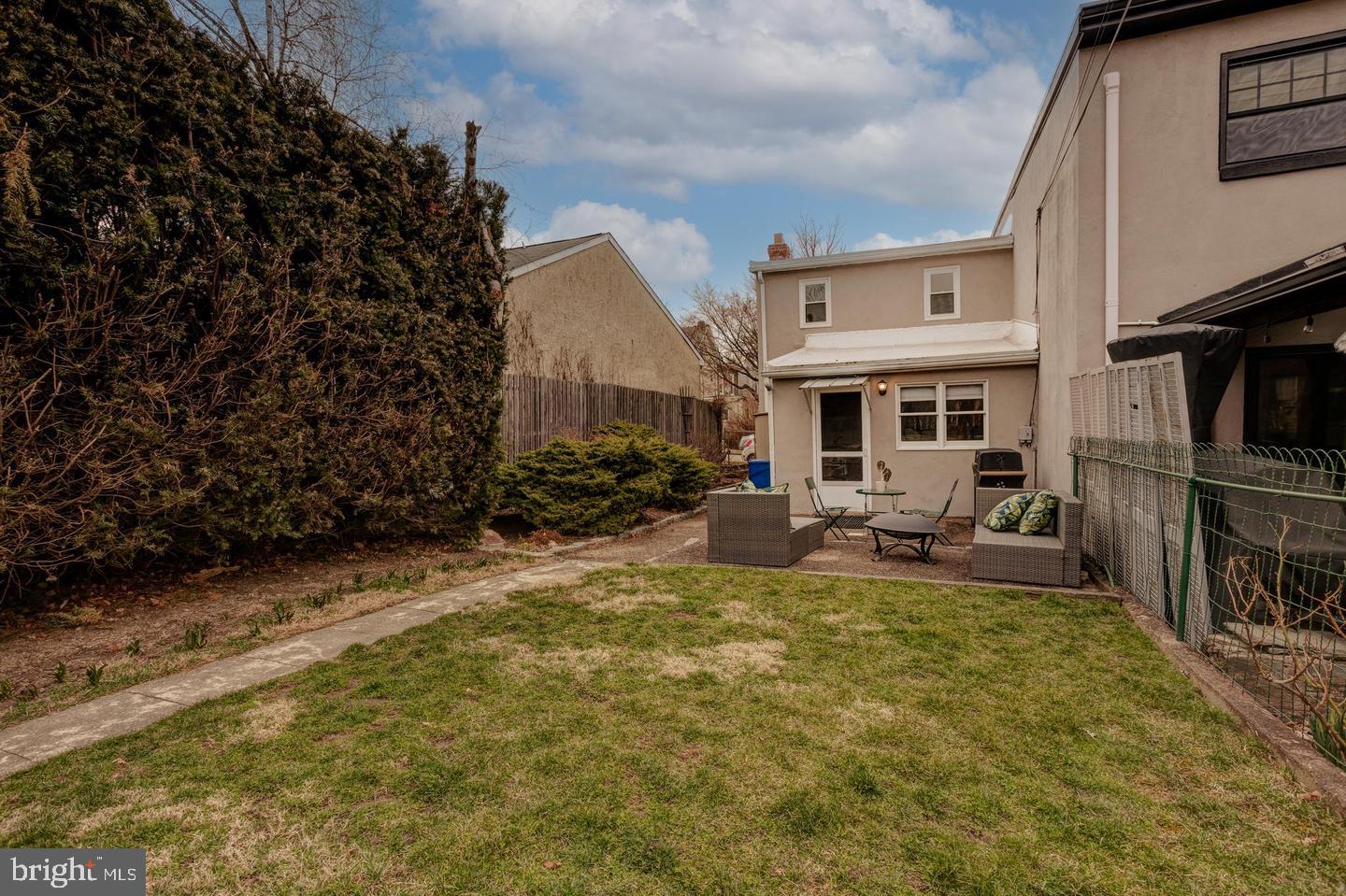 8130 Devon St Property Photo 14