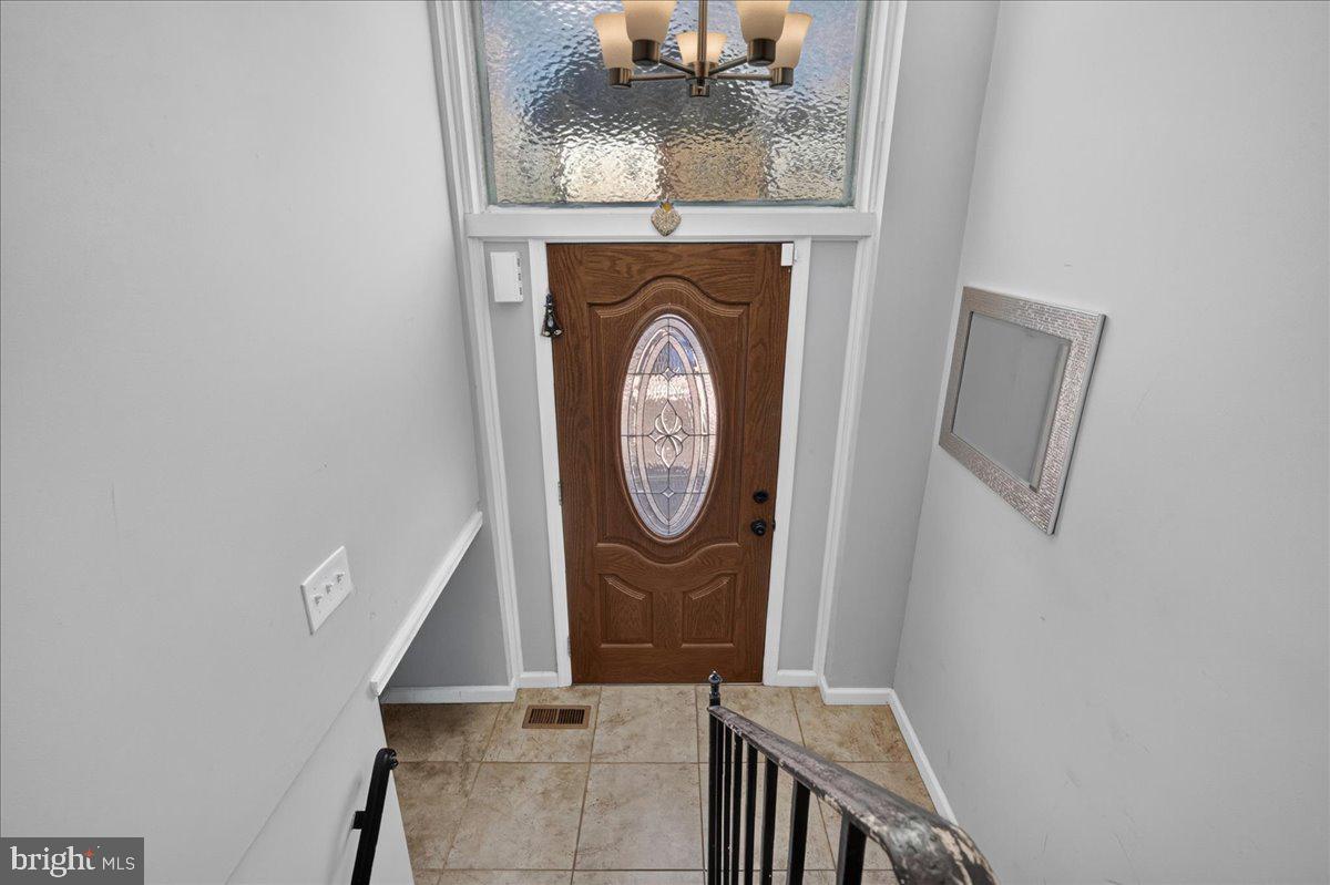 4233 Lawnside Rd Property Photo 3