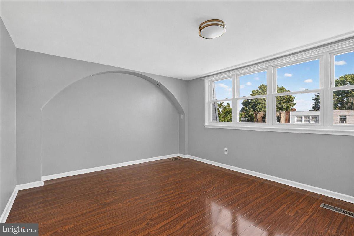 4233 Lawnside Rd Property Photo 12