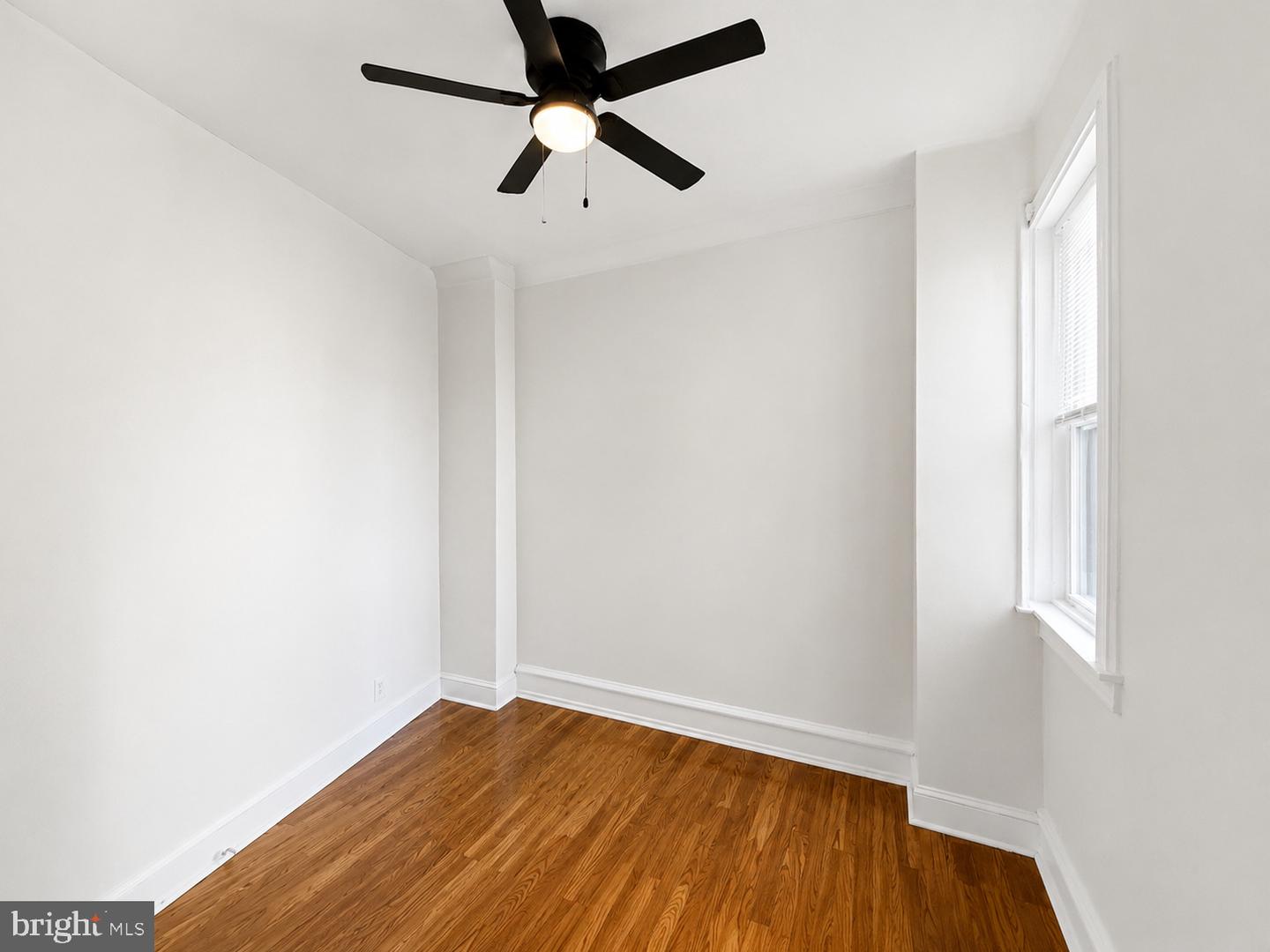 4025 Green St Property Photo 8
