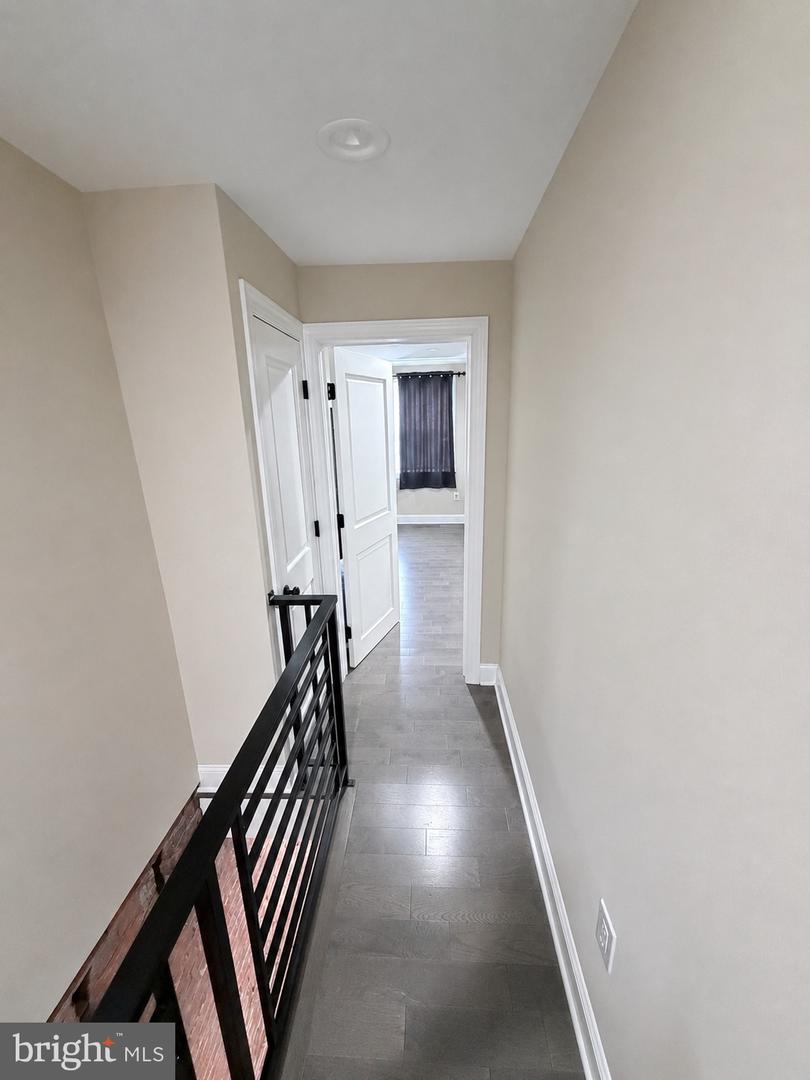 2207 S Clarion St Property Photo 11