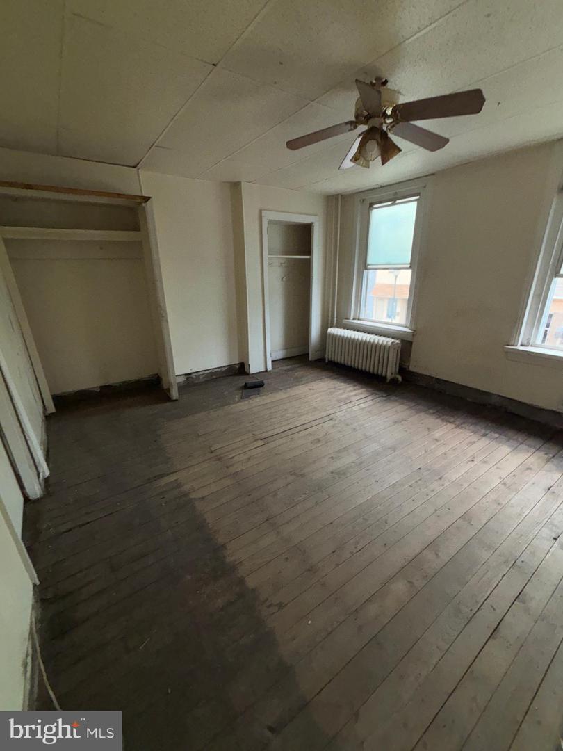 3141 Richmond St Property Photo 20