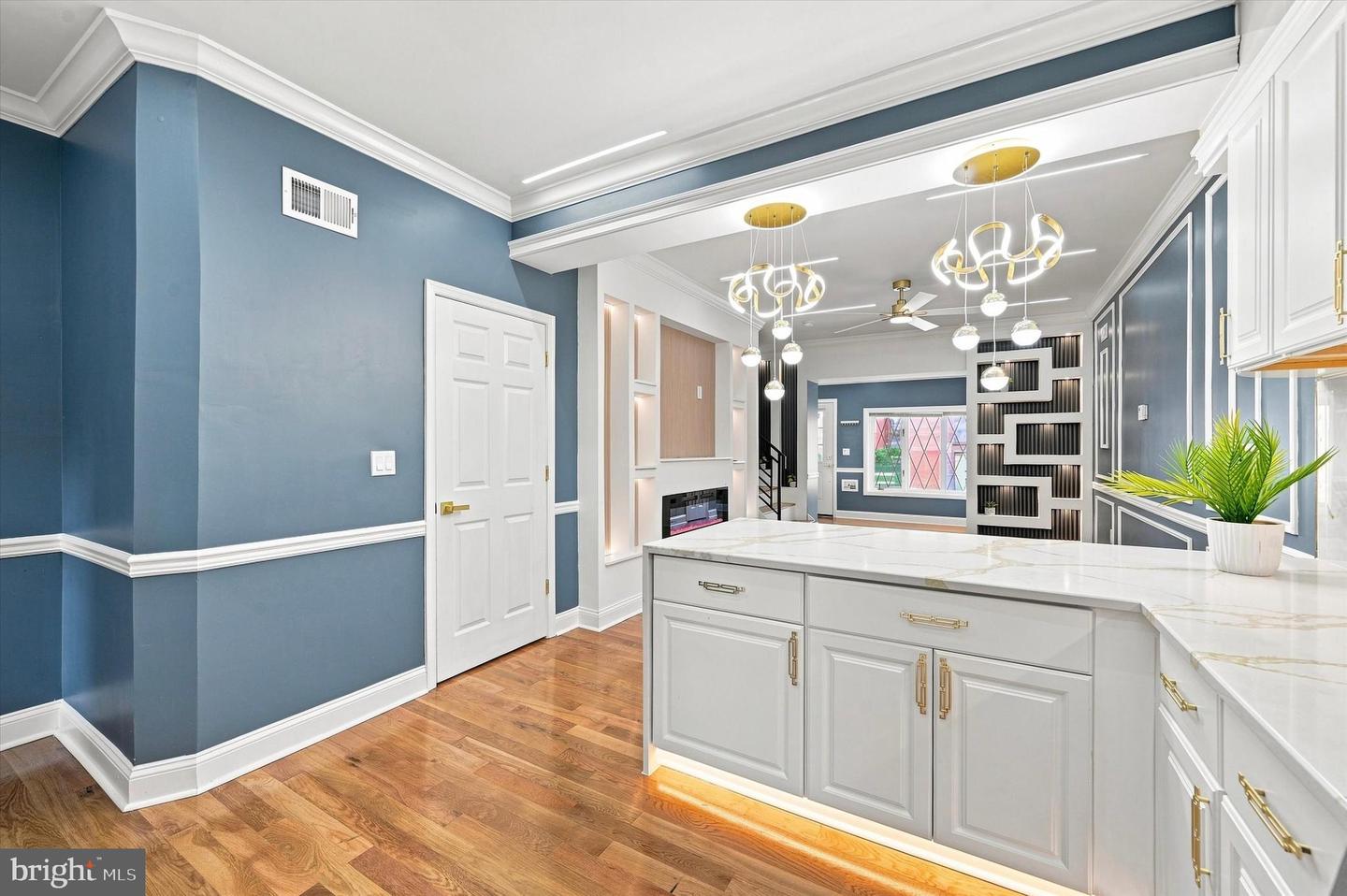 1942 S 56th St Property Photo 15