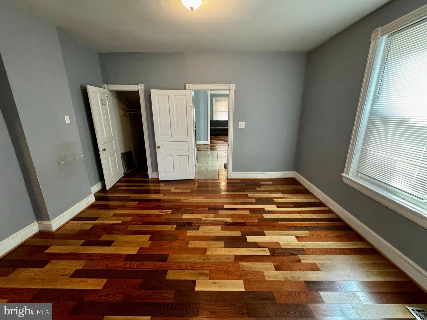 1131 Cottman Ave Property Photo 10