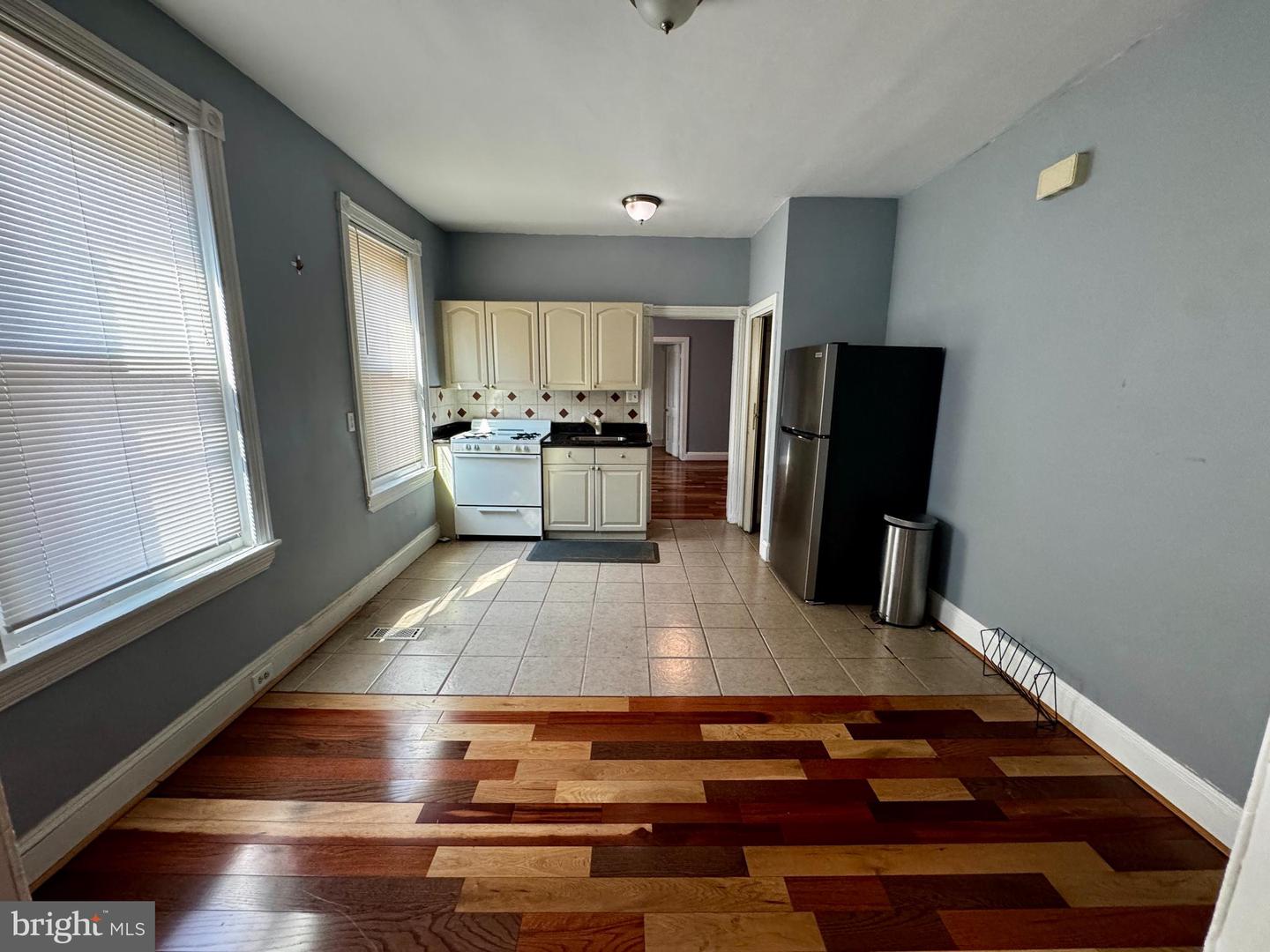 1131 Cottman Ave Property Photo 11