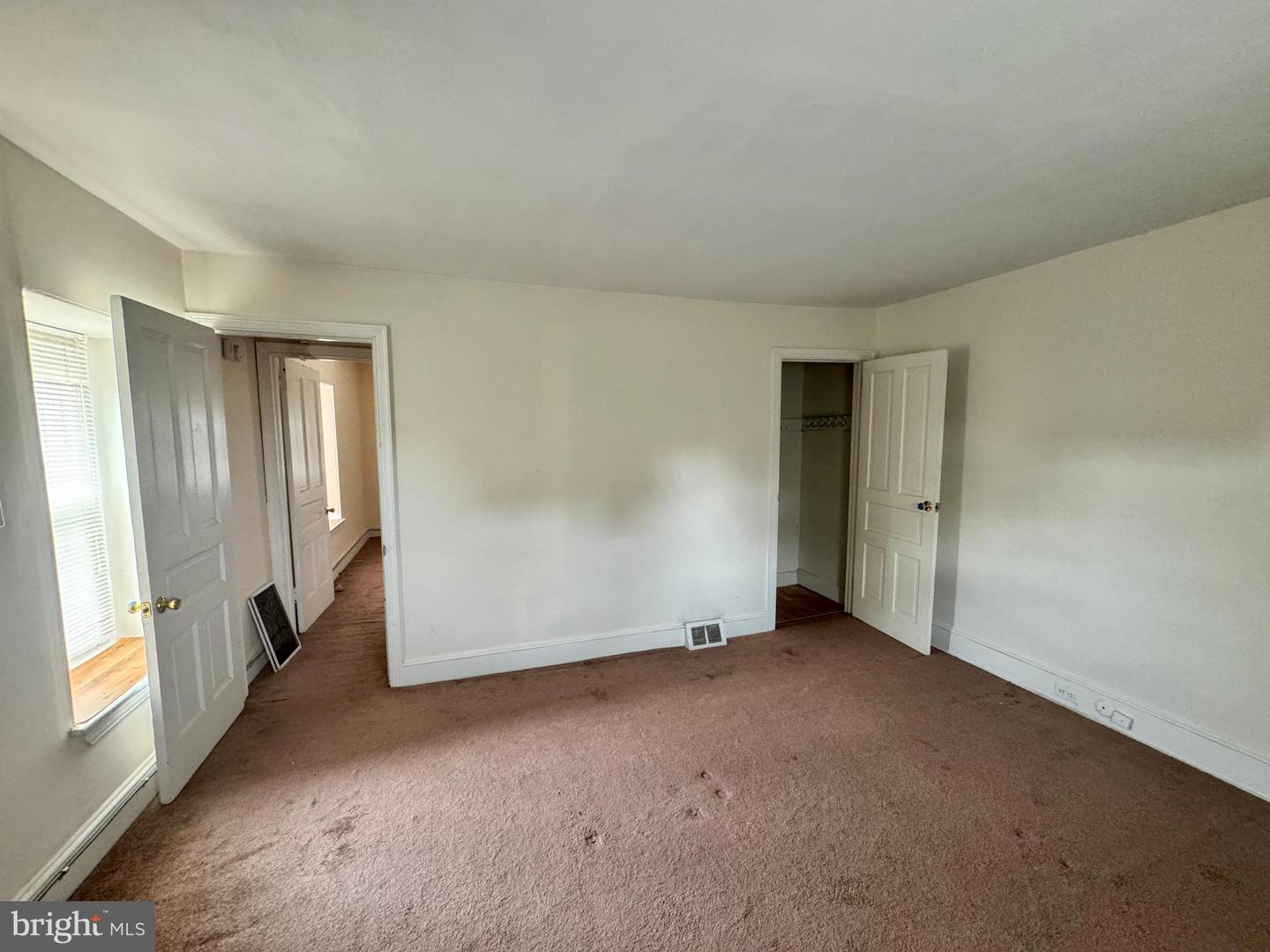 1131 Cottman Ave Property Photo 37