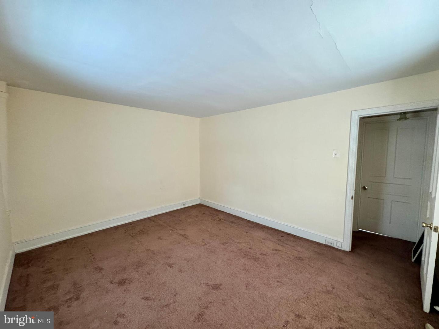 1131 Cottman Ave Property Photo 39
