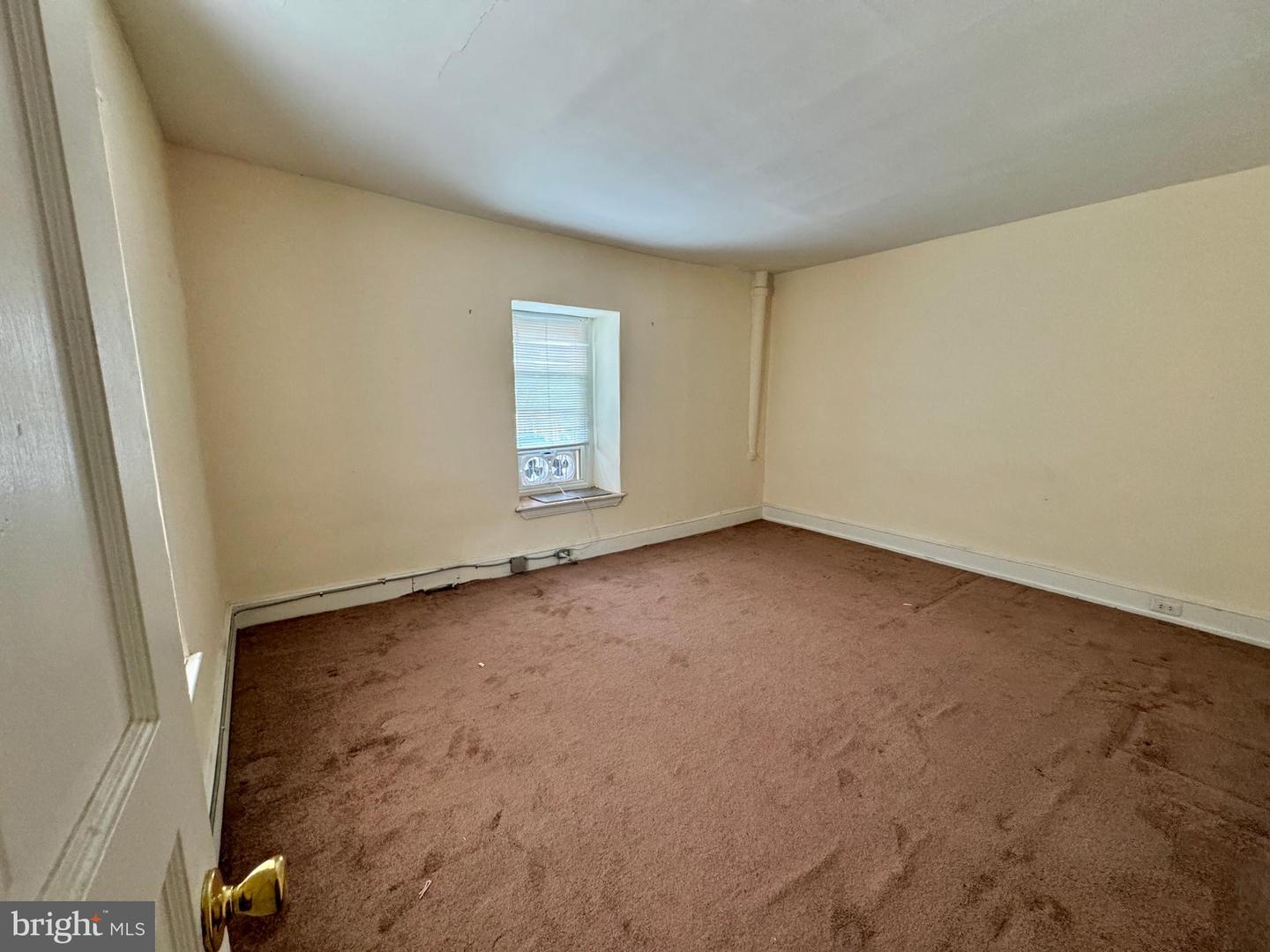 1131 Cottman Ave Property Photo 40