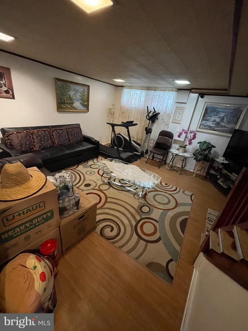 6310 Battersby St Property Photo 39