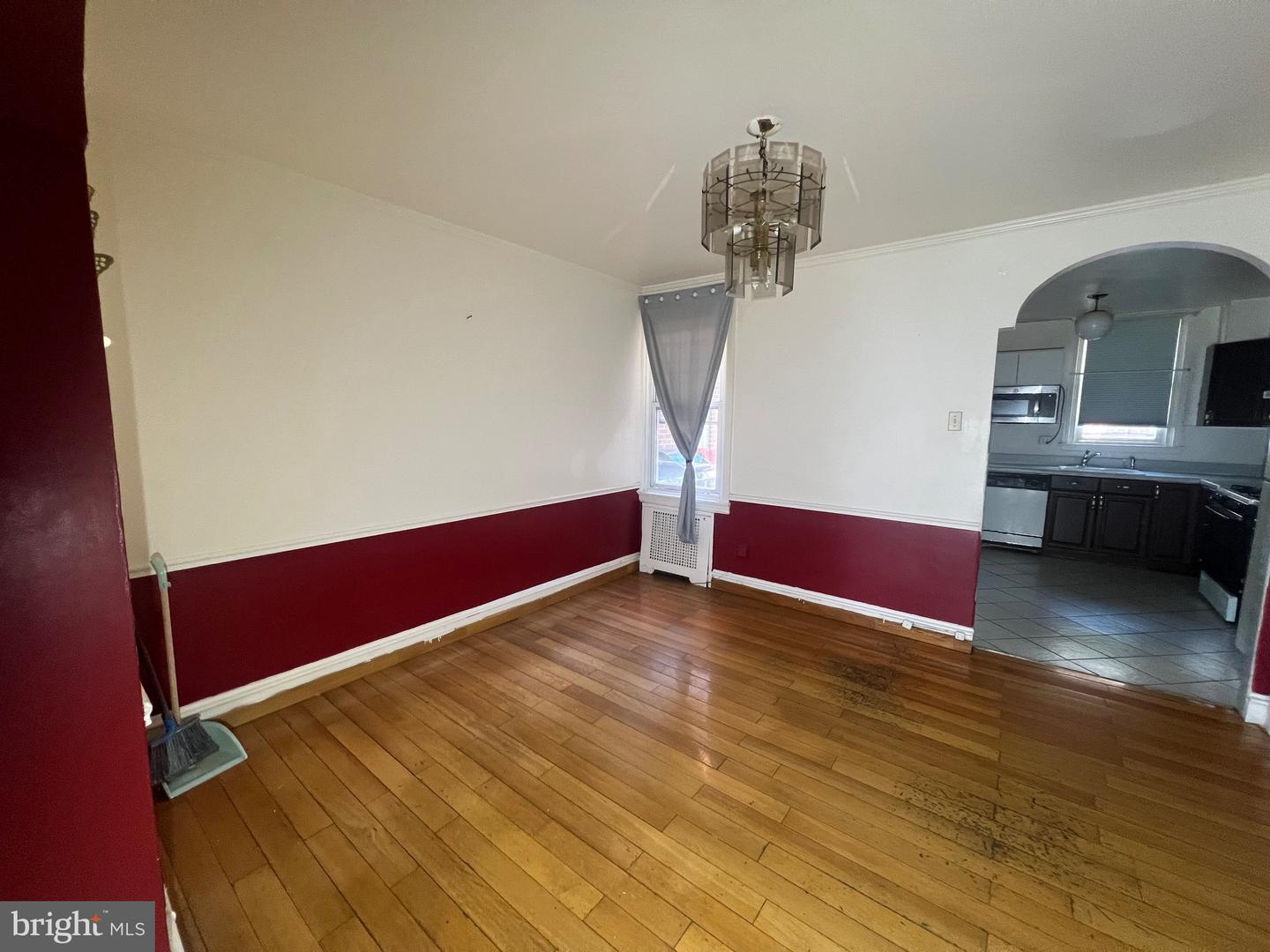 6715 Rutland St Property Photo 4