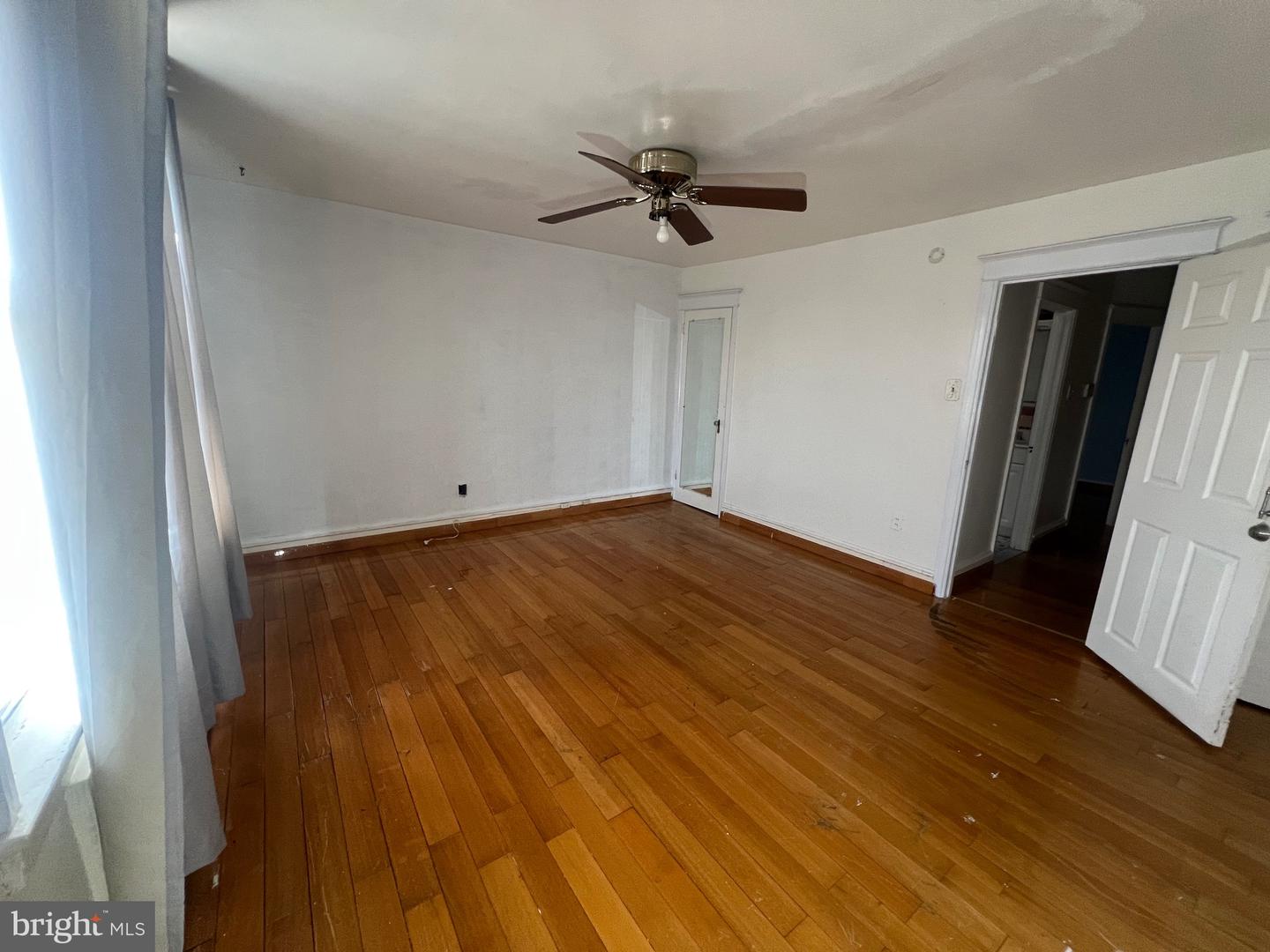 6715 Rutland St Property Photo 13