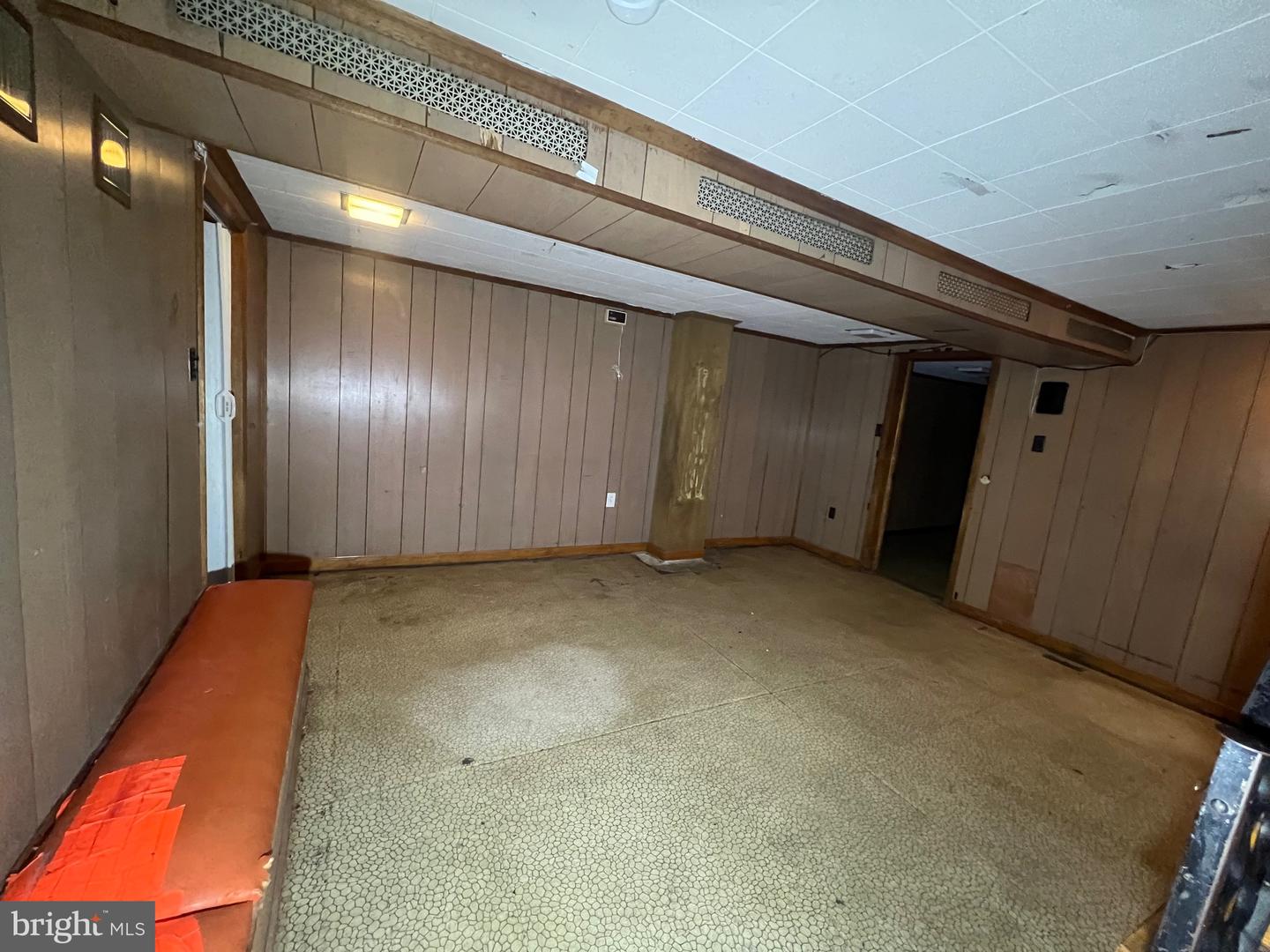 6715 Rutland St Property Photo 20