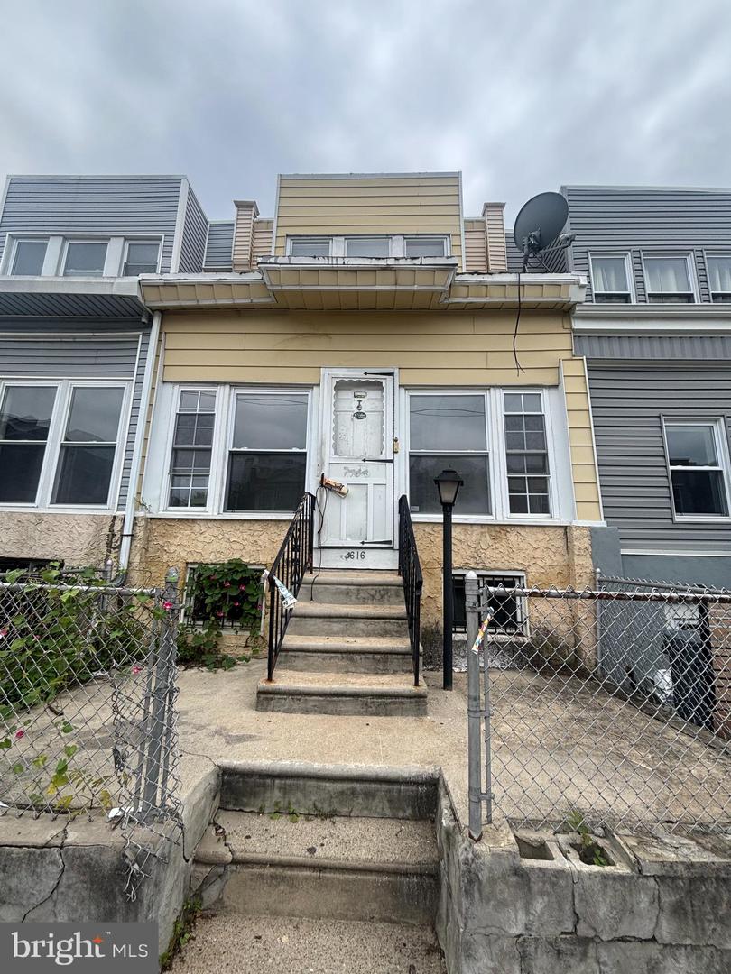 5616-00 Windsor Ave Property Photo 1