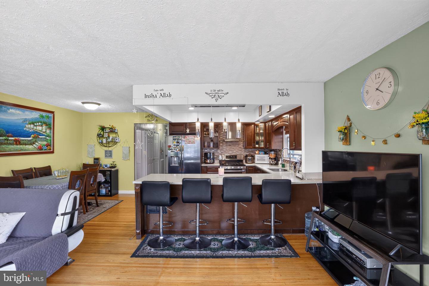 9952 Woodfern Rd Property Photo 16