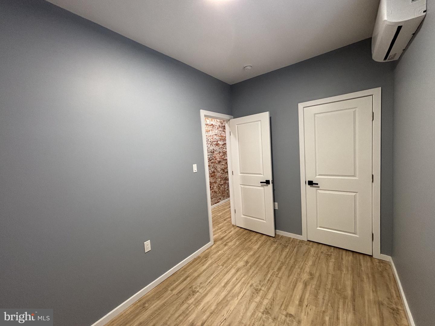 635 N 52nd St #b Property Photo 6