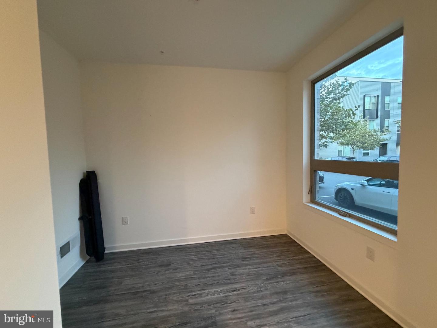 2018 Northbank Pl Property Photo 4